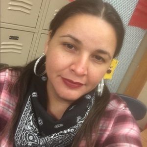 Meet your Posher, Annette